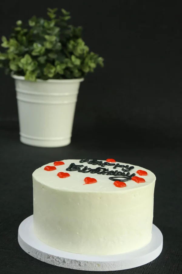 Matilda Vanilla Cake - Image 2