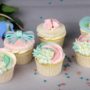 Baby Flower Cupcake