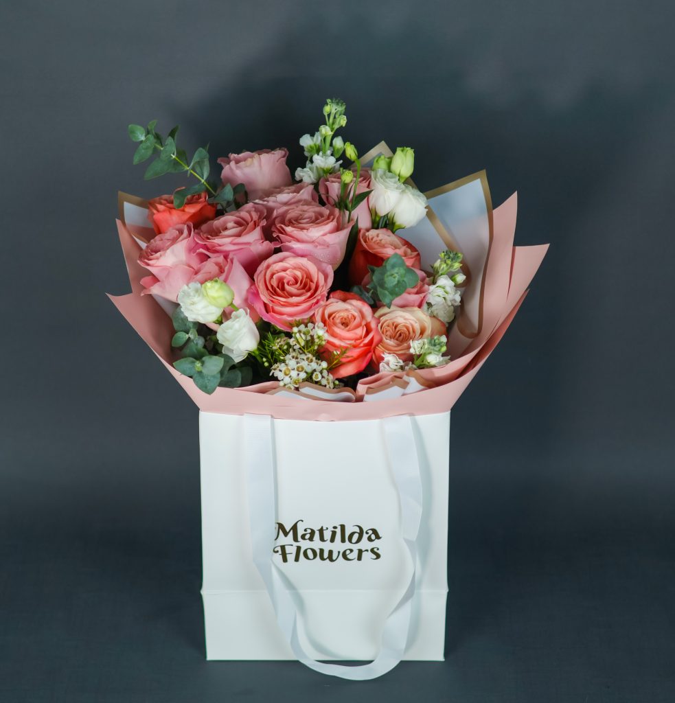 Blue mixed Bouquet - Image 3