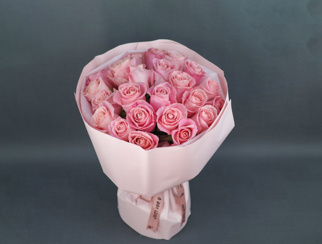 Rosé Charm Bouquet - Image 3